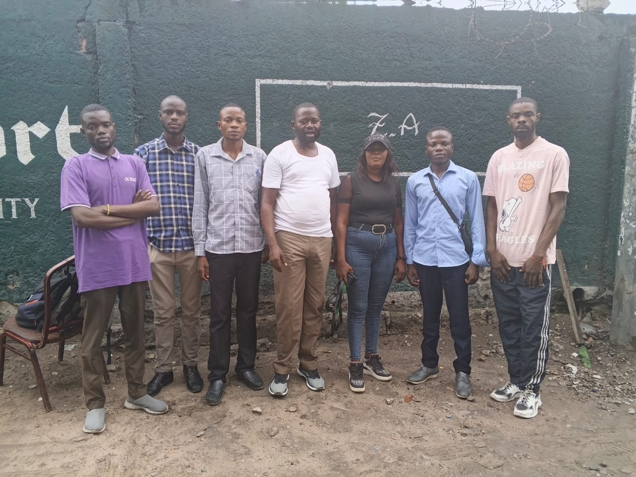 Sept membres d’ARCHE DU CONGO réunis lors d’une rencontre de coordination